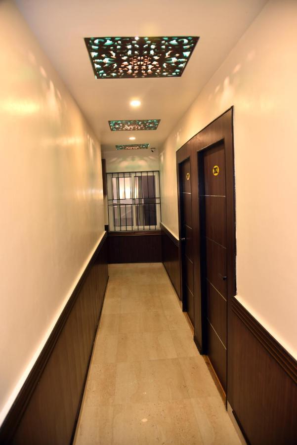 Marinha Airport Hotel Kathmandu Exterior foto